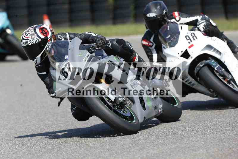 /44 09.08.2025 Plüss Moto Sport ADR/Freies Fahren/98